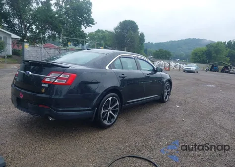 2015 Ford Taurus Sho z USA, uszkodzony, nr VIN 1FAHP2KT3FG148117